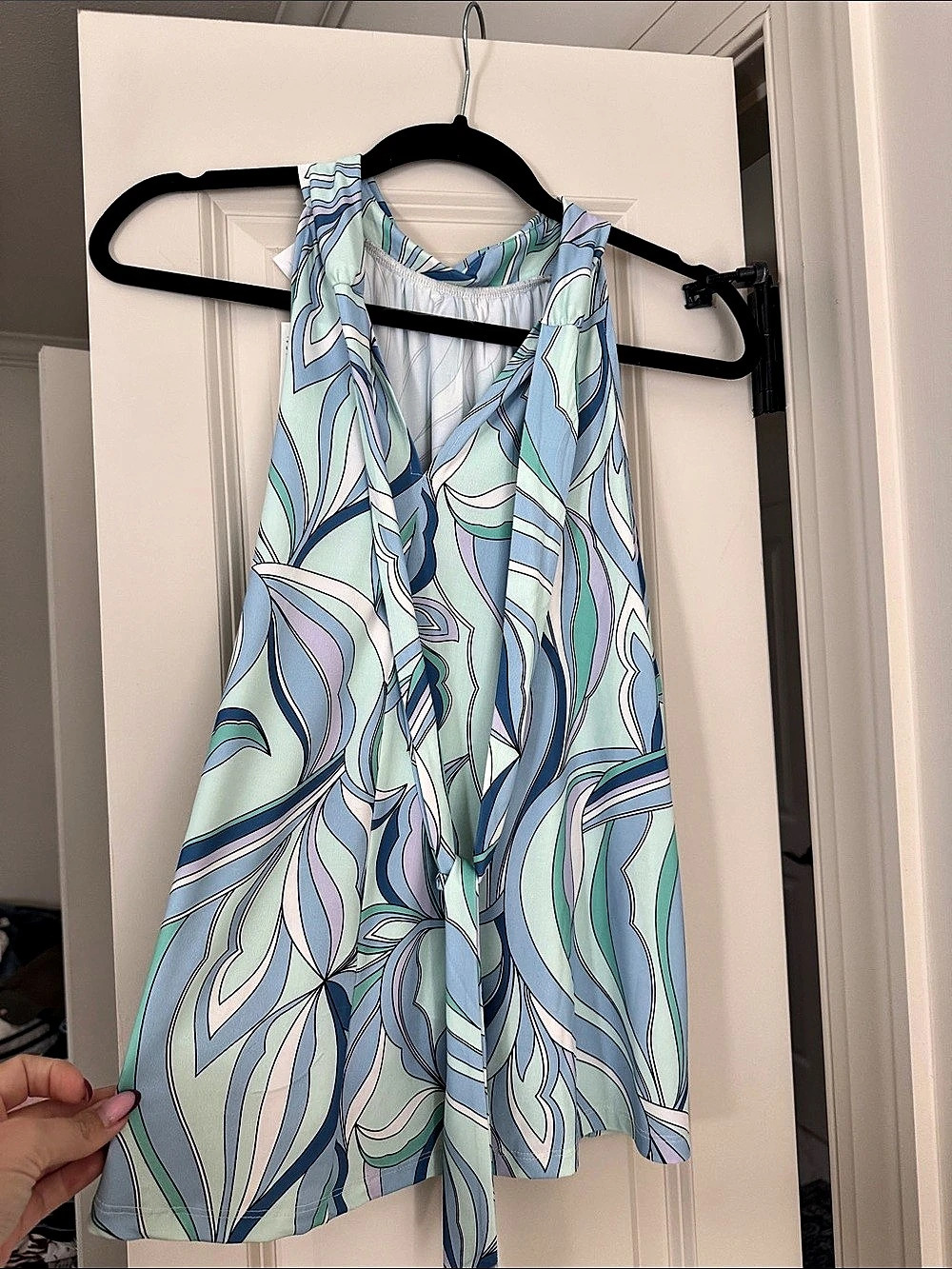 H&M Abstract halter top  Size Medium NWT